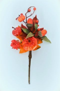 22047 - Floral Pumpkin Halloween Pick. Measures - 22cm Height x 14cm Width.