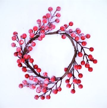 22056 - Bright Red Berry wreath with a subtle frosting of snow.  Measures  260mm diameter