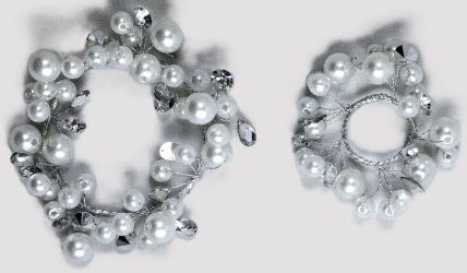 33021 - Faux Sparkly Pearls and Gems with a Silver decoration ring.  Two  sizes Available 