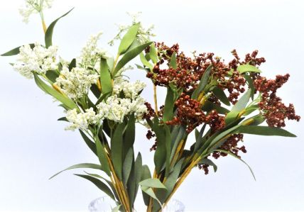 33026 - Delicate floral display with soft textures of grass.  Height  50cms ,  Width 24cms  (approx) 