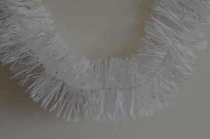 88135 - Plain White Tinsel x 2 Metre Lengths!