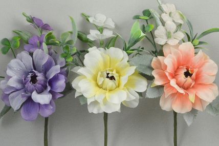 33001 -  Floral decorative arrangement with delicate petals and leaves. Floral Pick