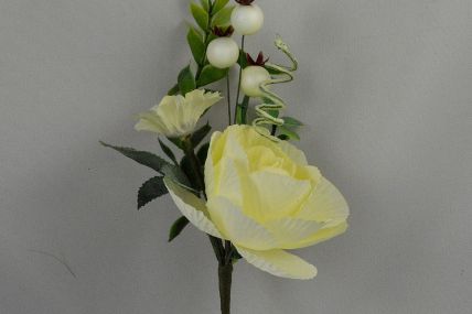 33016 - Soft Cream floral arrangement accompanied with delicate embellishments and leaves. Floral Pick