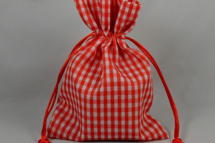 Set of 3 Small Red Gingham Bags with Matching Draw Strings: 10.5cm x 13cm!
