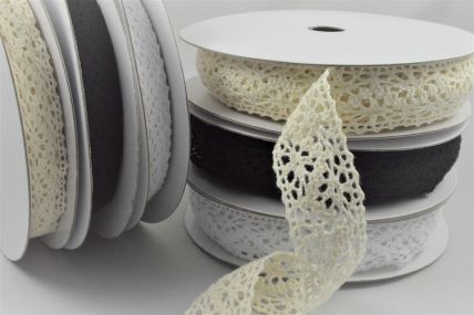 88186-15mm and 25mm Vintage pattern Cotton Lace Ribbon x 10m