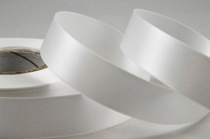 X314 - 20mm White Double Sided Woven Edge satin x 25 Metre Rolls!